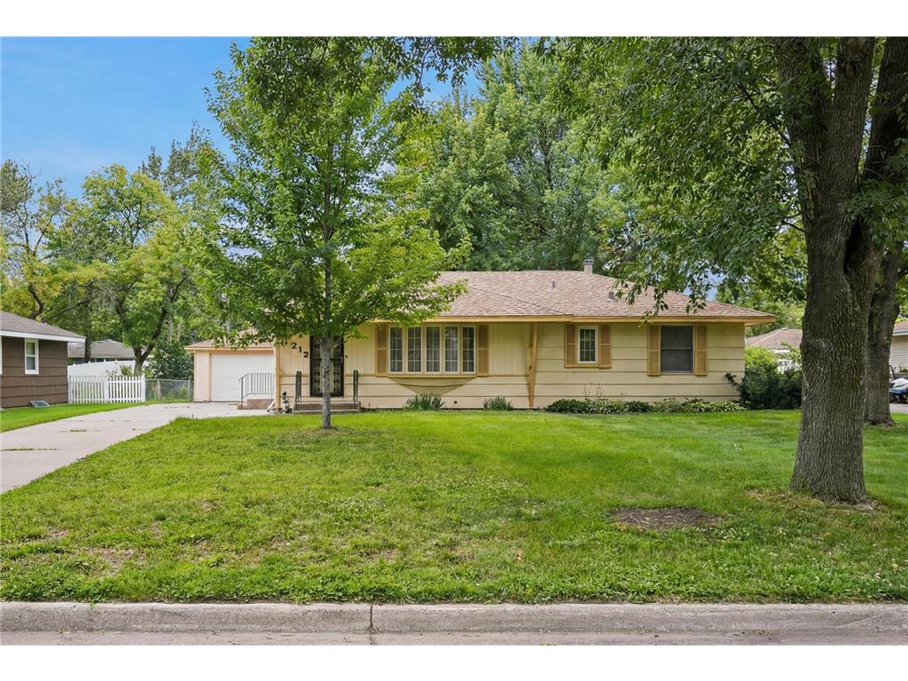 11212 Arrowhead Street NW Coon Rapids MN 55433 7102761 image1