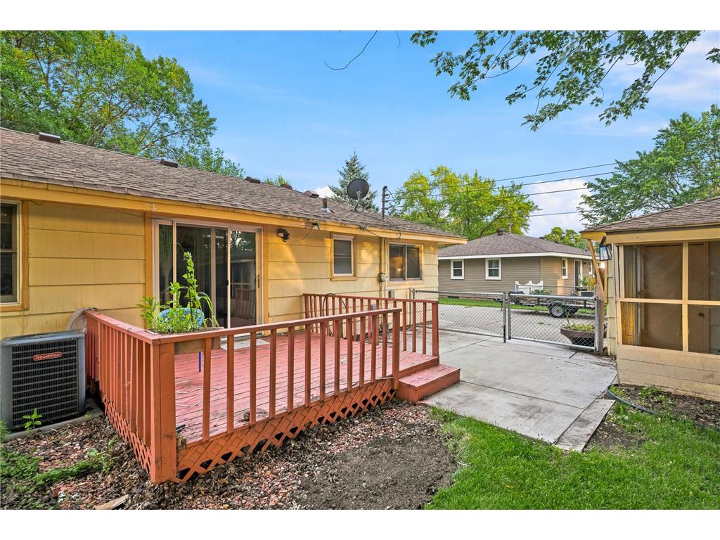 11212 Arrowhead Street NW Coon Rapids MN 55433 7102761 image3
