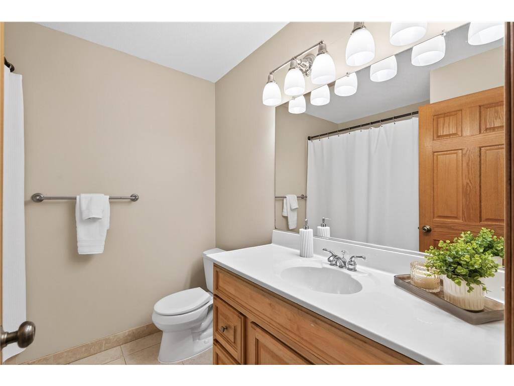 11213 River Hills Drive Burnsville MN 55337 7063464 image14
