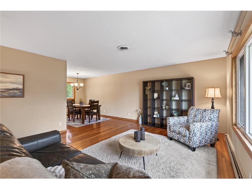11213 River Hills Drive Burnsville MN 55337 7063464 image3