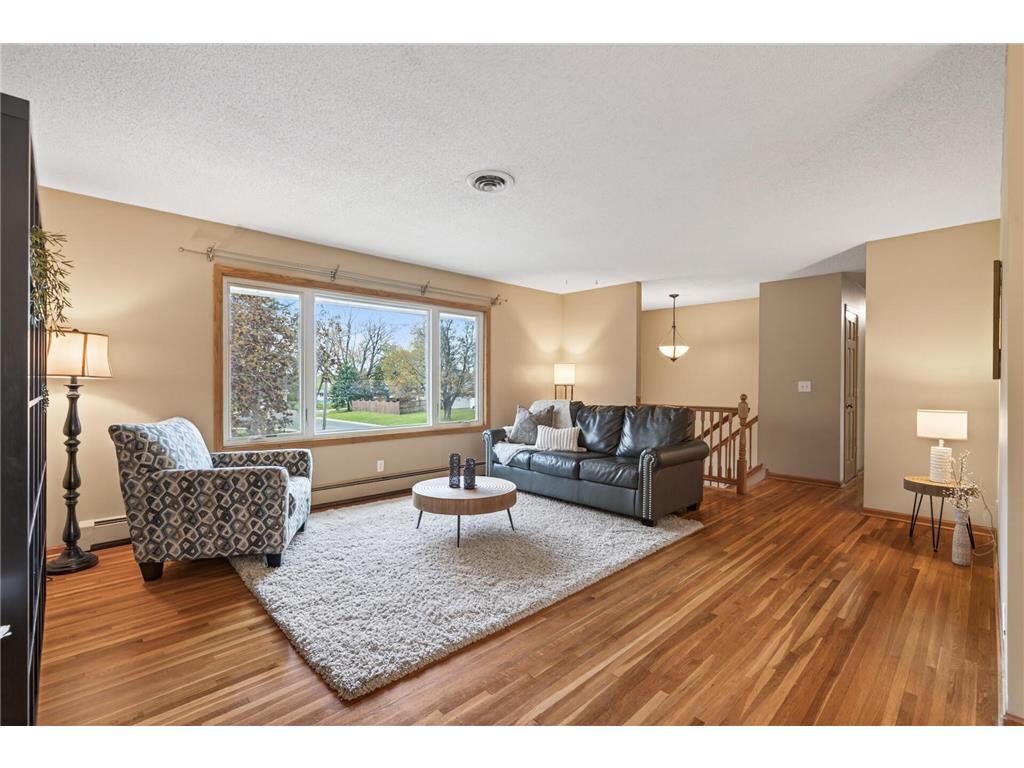 11213 River Hills Drive Burnsville MN 55337 7063464 image5