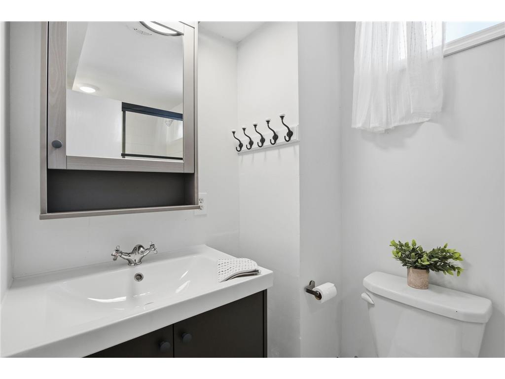 11216 Minnetonka Boulevard Minnetonka MN 55305 6823876 image33