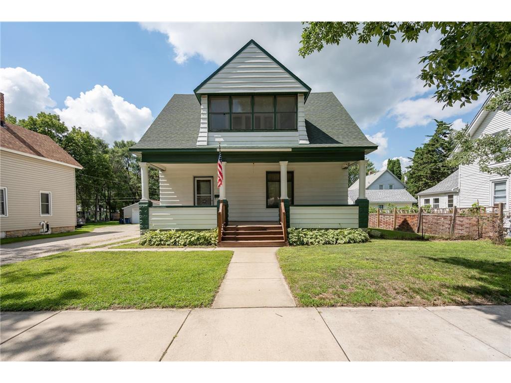 1122 Central Avenue N, Faribault, MN, 55021 MLS 6249920 Edina Realty