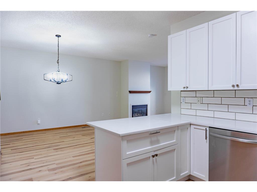 1122 Crystal Place W Chaska MN 55318 7043013 image12