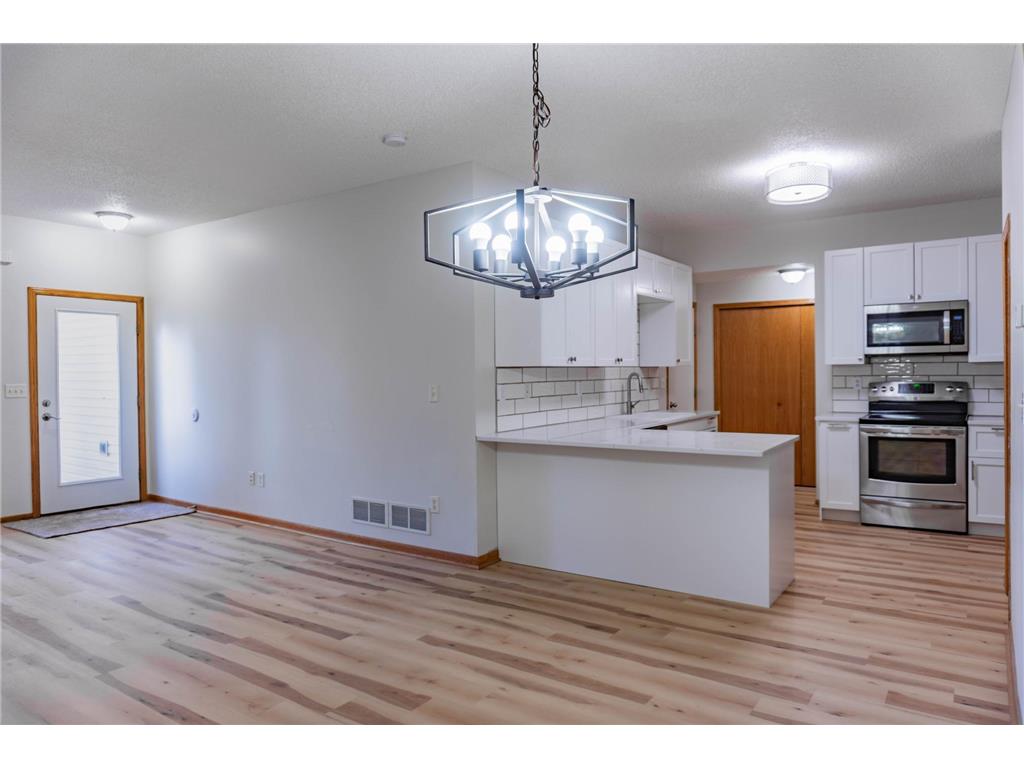 1122 Crystal Place W Chaska MN 55318 7043013 image13