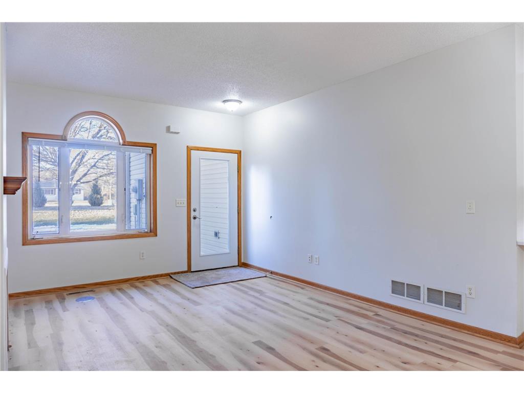 1122 Crystal Place W Chaska MN 55318 7043013 image18