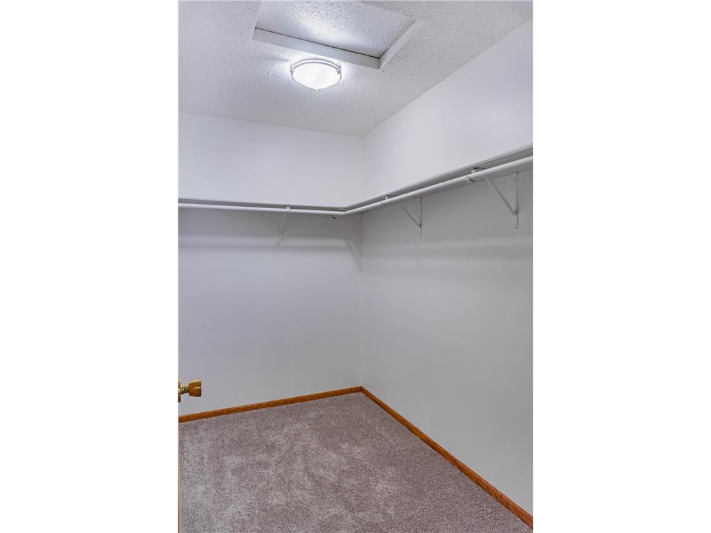 1122 Crystal Place W Chaska MN 55318 7043013 image31