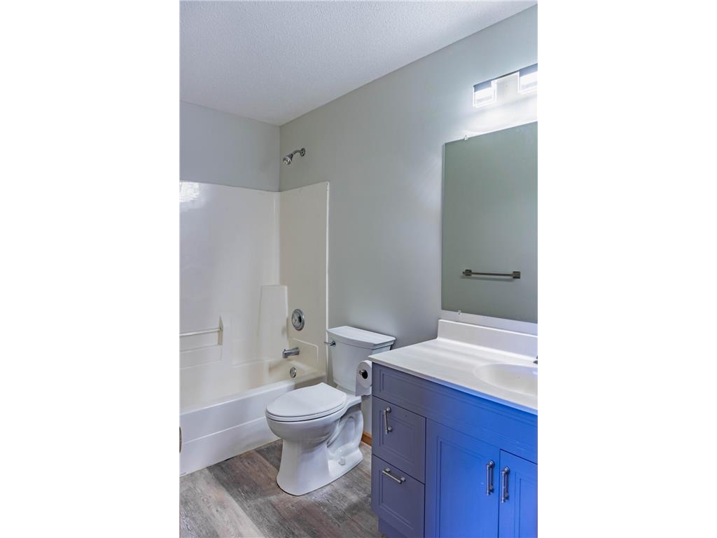 1122 Crystal Place W Chaska MN 55318 7043013 image36