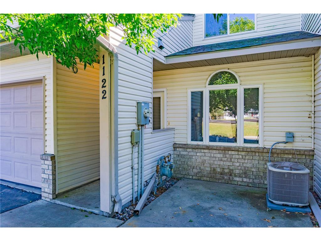 1122 Crystal Place W Chaska MN 55318 7043013 image5