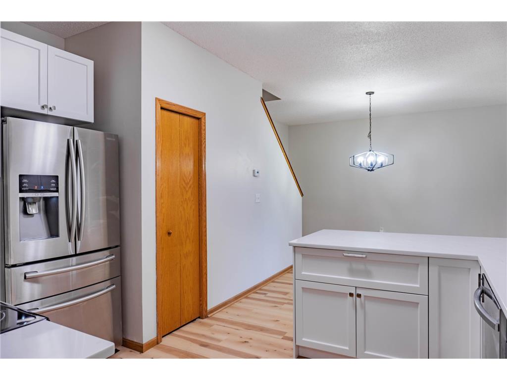 1122 Crystal Place W Chaska MN 55318 7043013 image9