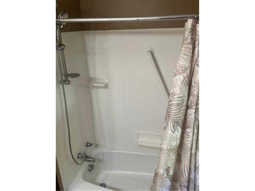 1122 Division Street N Clara City MN 56222 6793855 image10