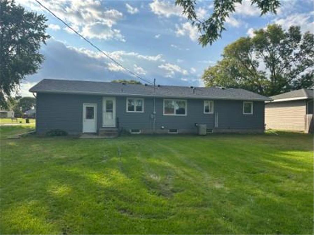 1122 Division Street N Clara City MN 56222 6793855 image21