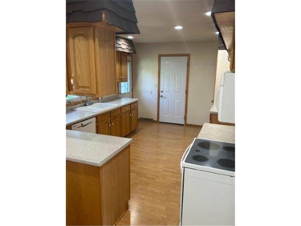 1122 Division Street N Clara City MN 56222 6793855 image4