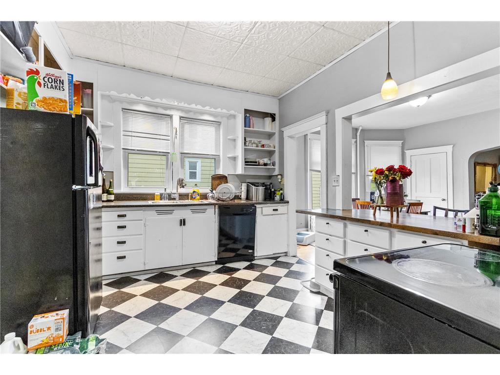 1122 E 5th Street Duluth MN 55805 7081629 image12