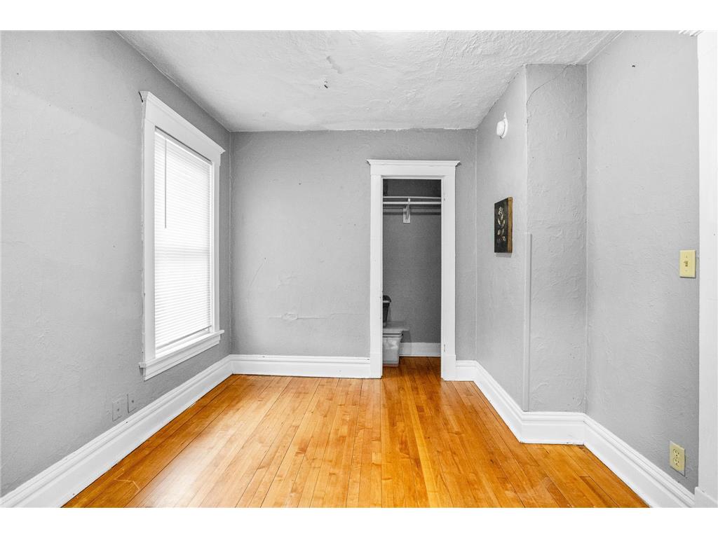 1122 E 5th Street Duluth MN 55805 7081629 image30