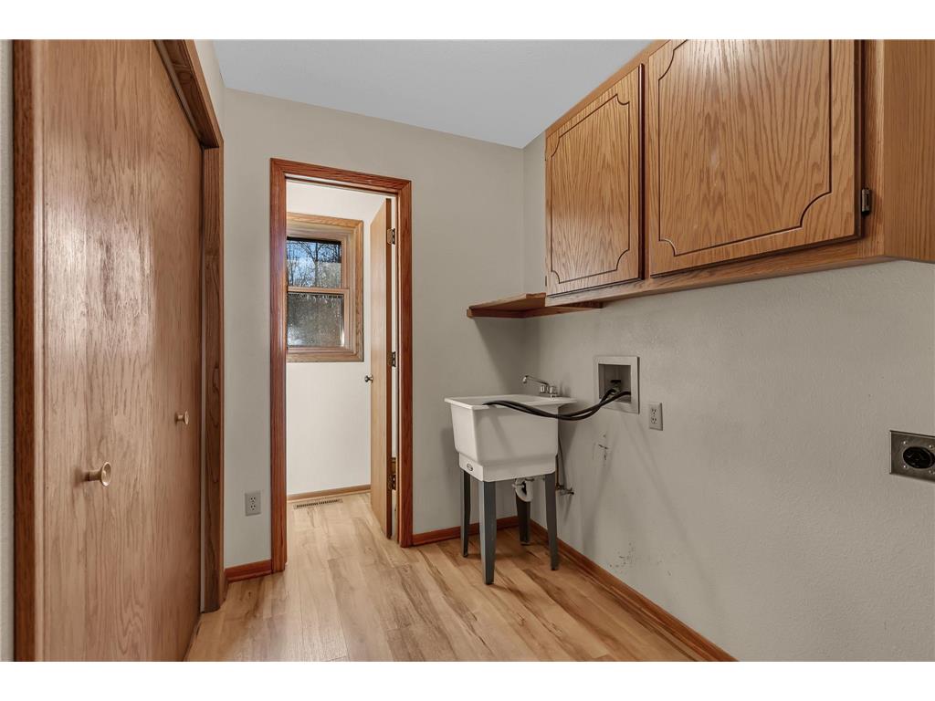 1122 Fouquette Street Foley MN 56329 6821218 image10