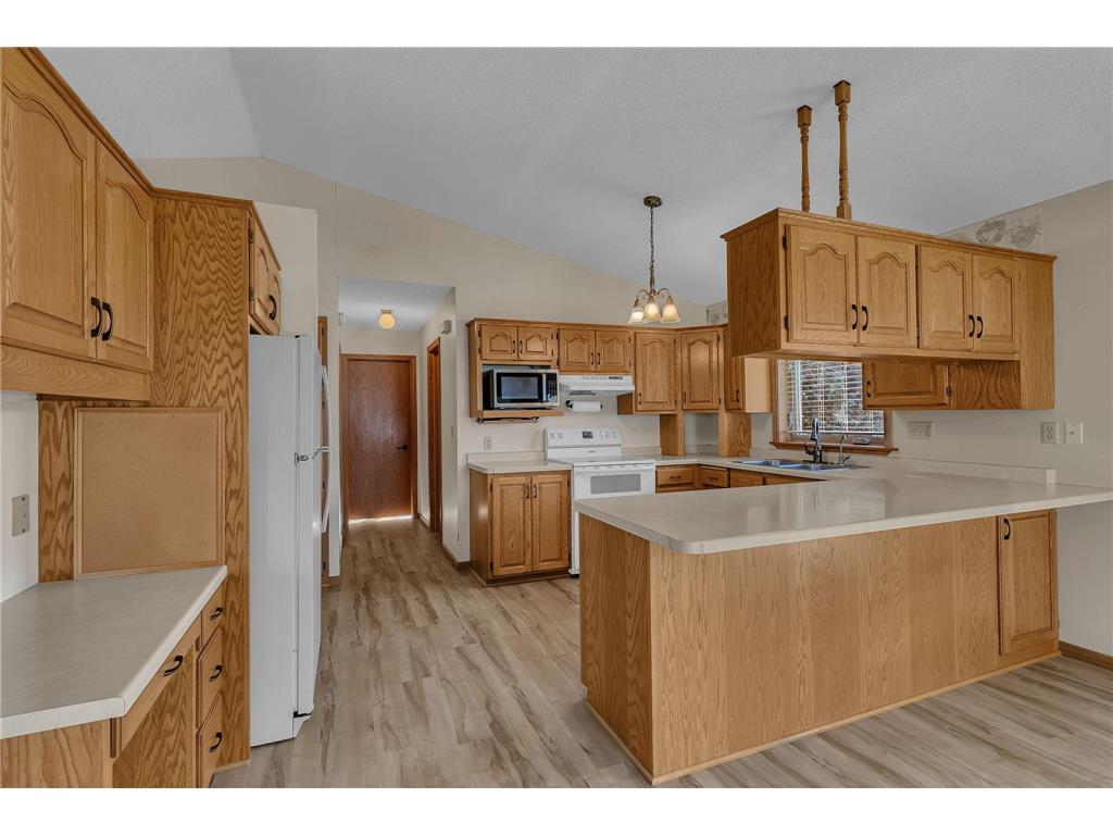 1122 Fouquette Street Foley MN 56329 6821218 image19