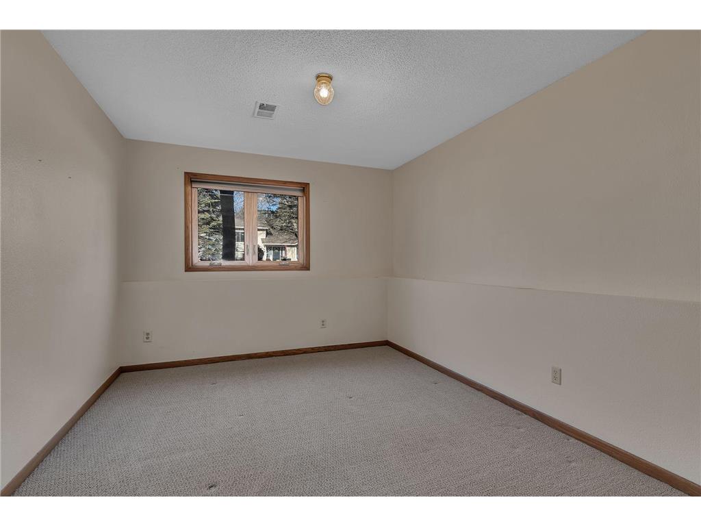 1122 Fouquette Street Foley MN 56329 6821218 image5