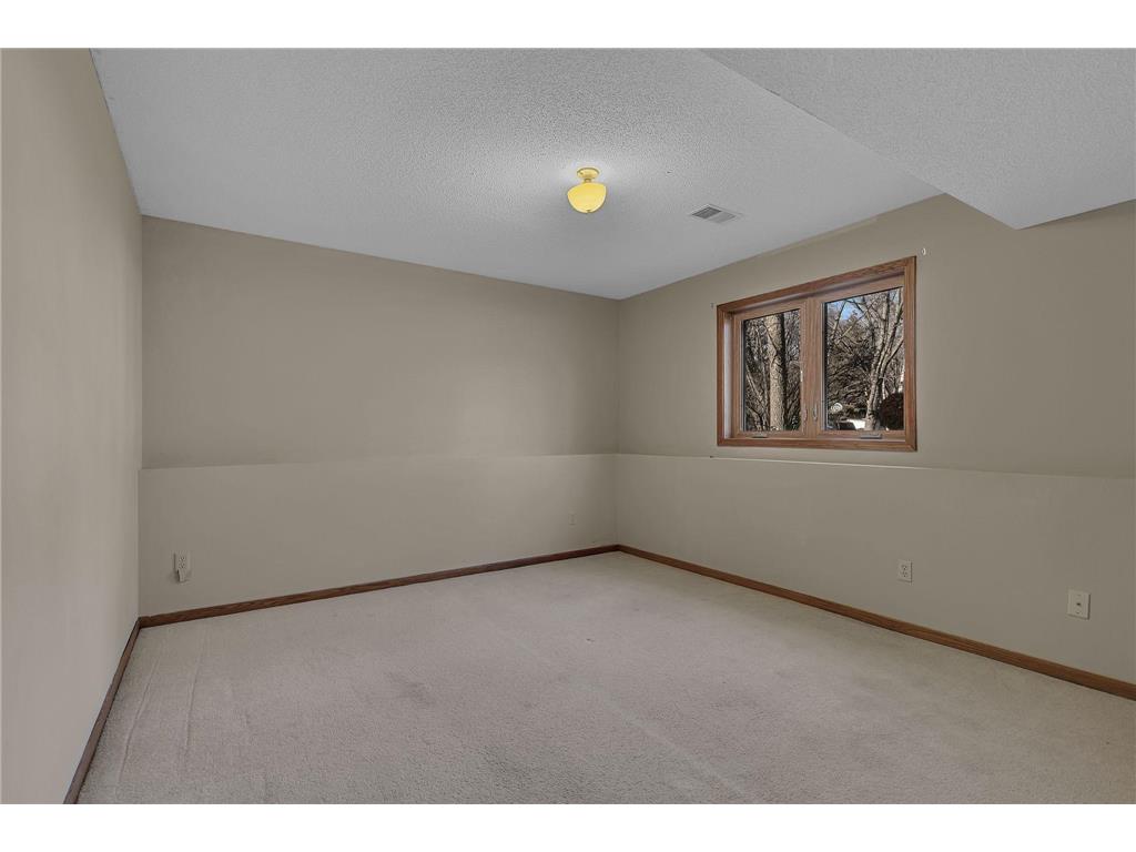 1122 Fouquette Street Foley MN 56329 6821218 image6