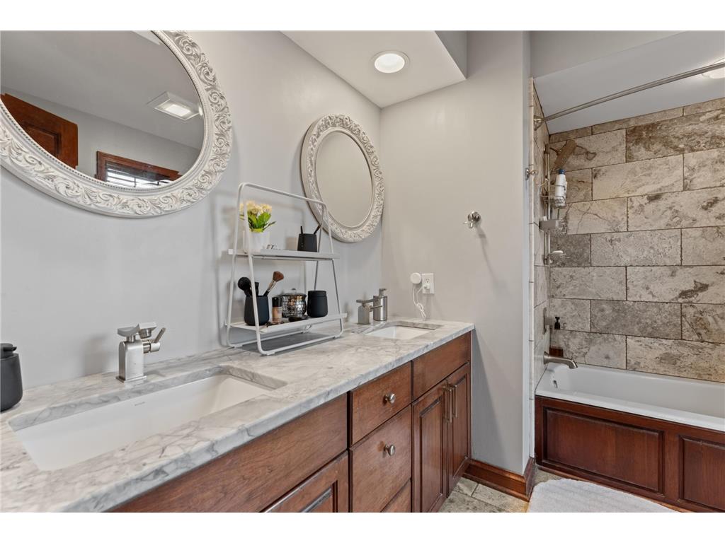 1122 Foxcroft Lane SW Rochester MN 55902 7031217 image24