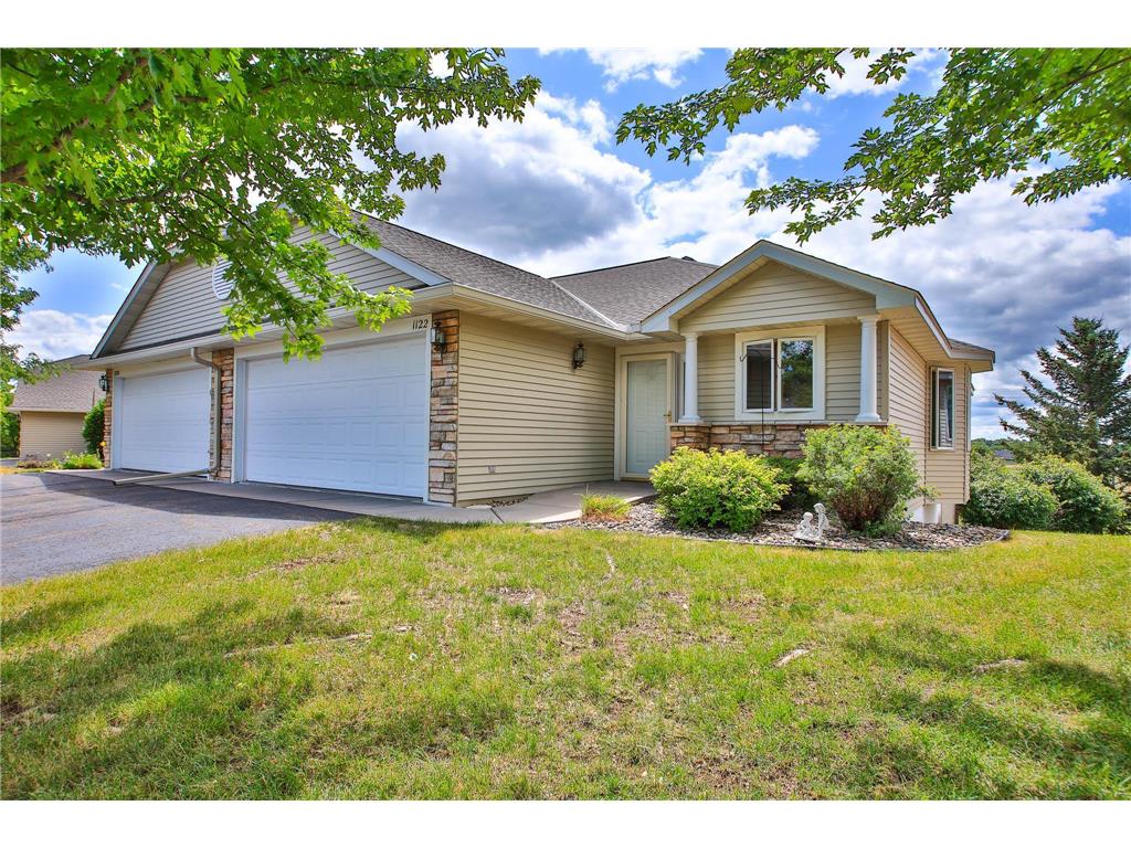 1122 Highpoint Court, New Richmond, WI 54017 MLS 6395805 Edina Realty