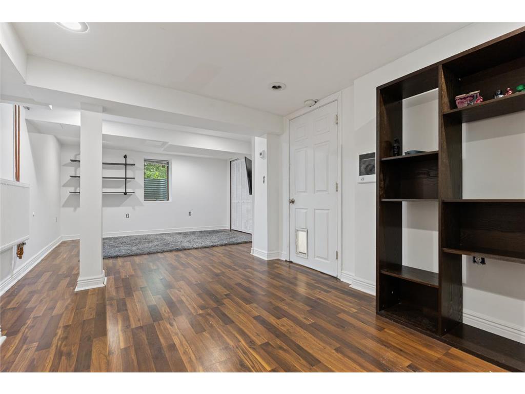1122 Marshall Avenue Saint Paul MN 55104 7097054 image31
