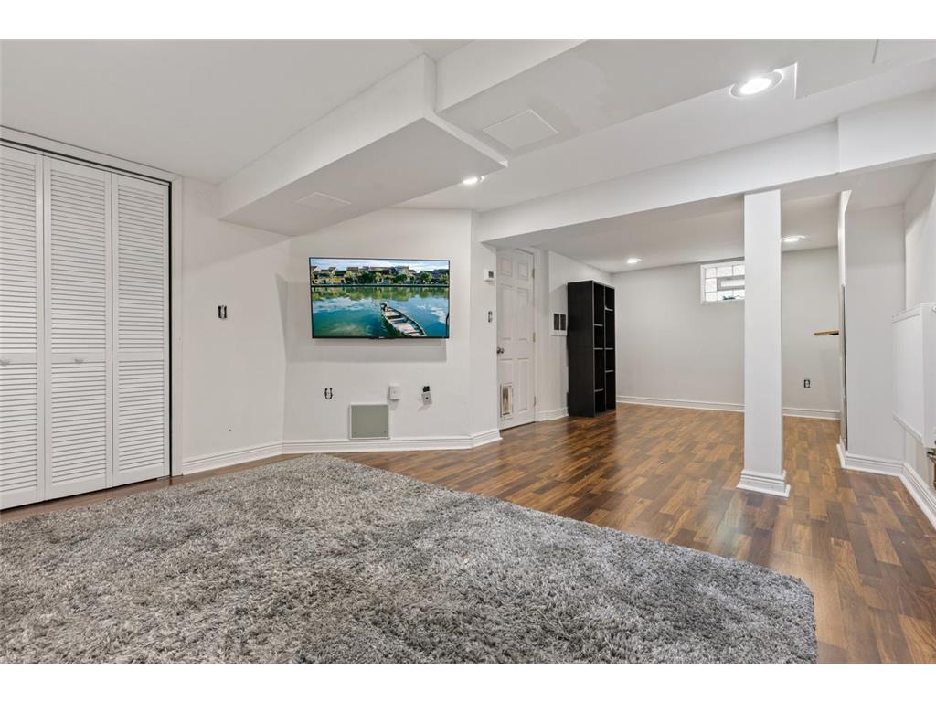 1122 Marshall Avenue Saint Paul MN 55104 7097054 image34