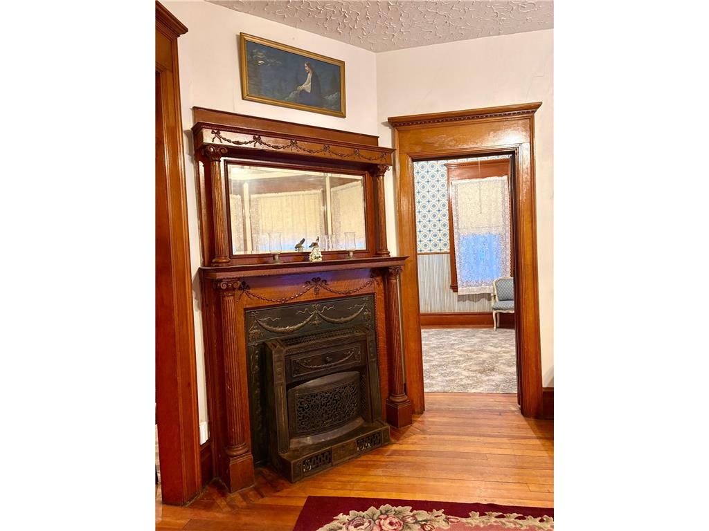 1122 Pine Street Dawson MN 56232 7026011 image2