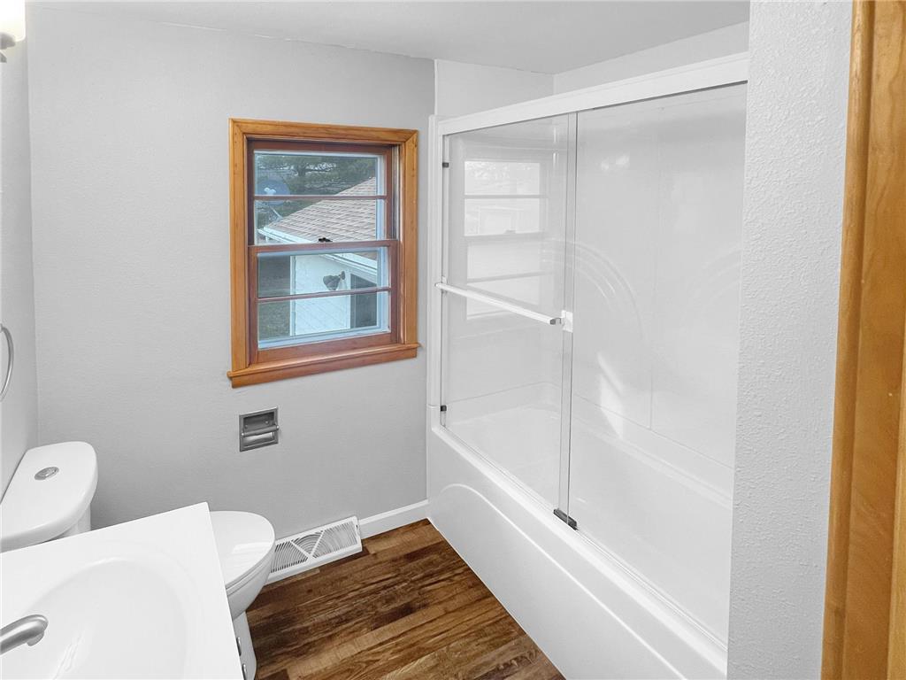 1122 S State Street Fairmont MN 56031 7041486 image13