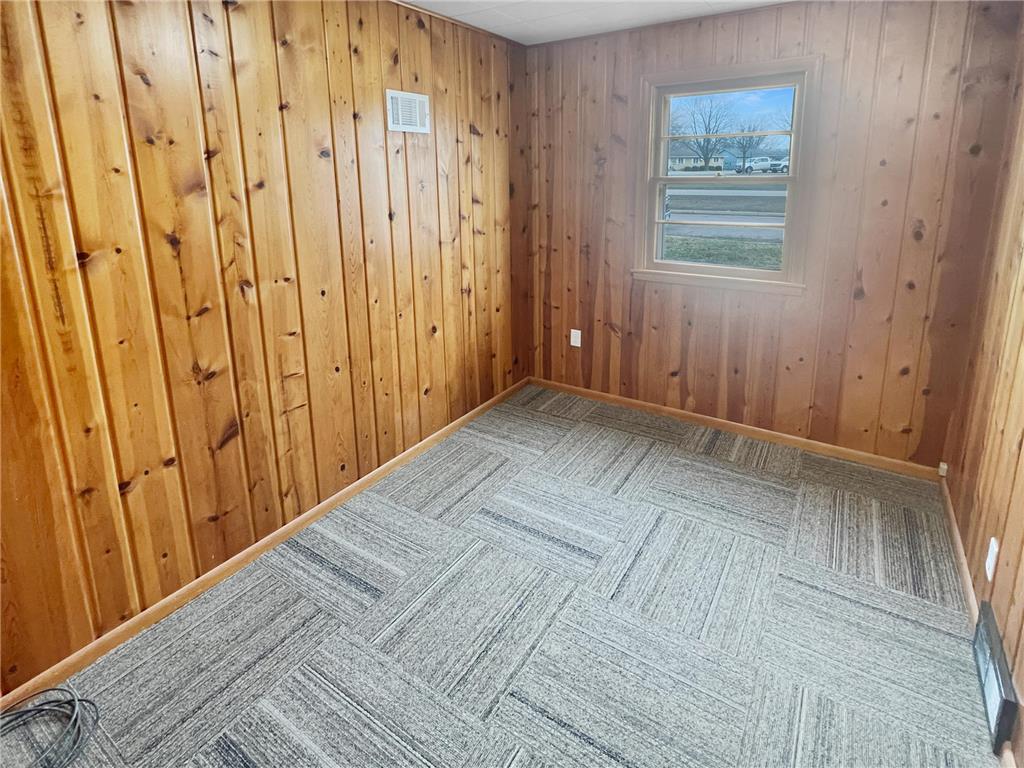 1122 S State Street Fairmont MN 56031 7041486 image23