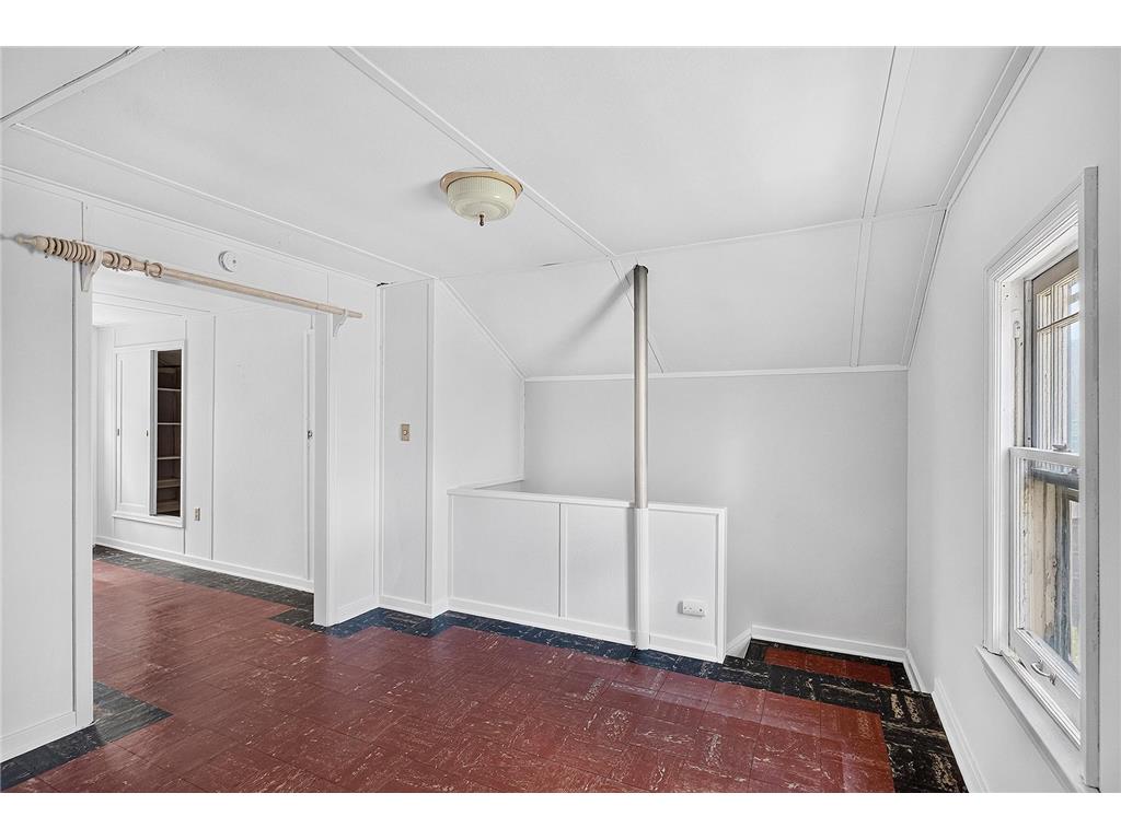 1122 Sherburne Avenue Saint Paul MN 55104 7109162 image16