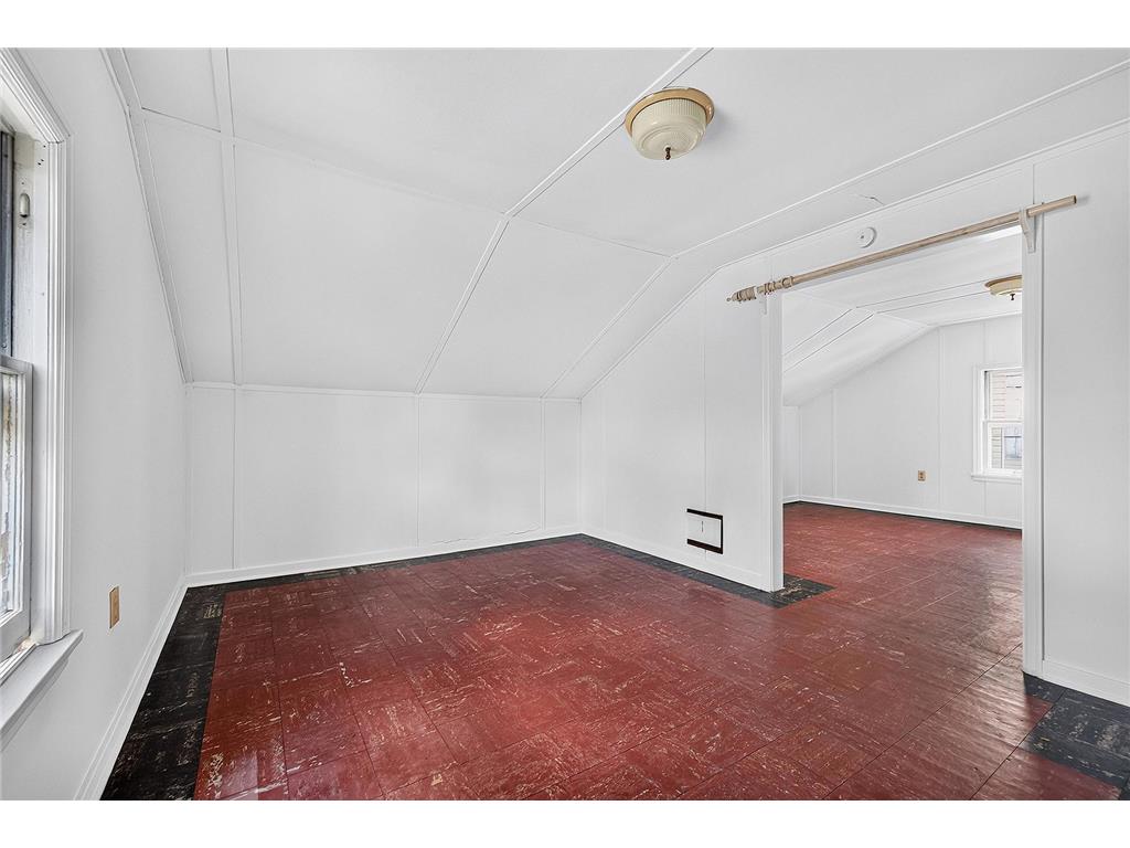 1122 Sherburne Avenue Saint Paul MN 55104 7109162 image17