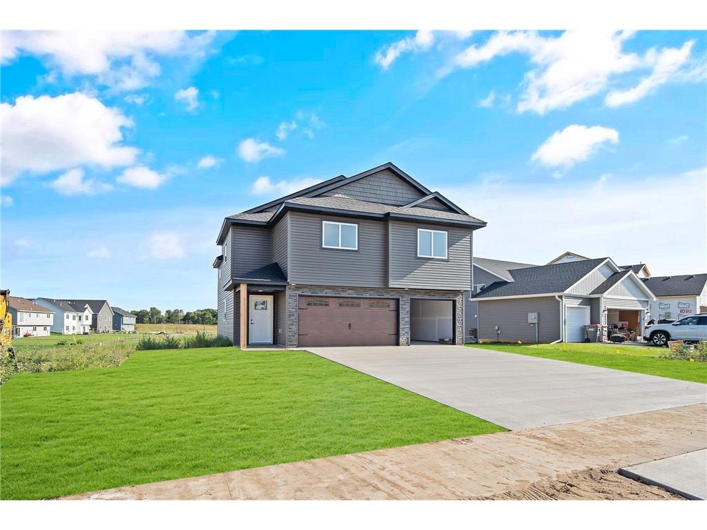 1122 Tiger Court NE Isanti MN 55040 6480968 image1