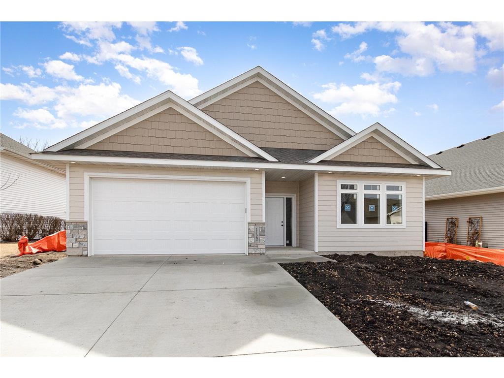 1122 Village Street SE New Prague MN 56071 6684588 image1