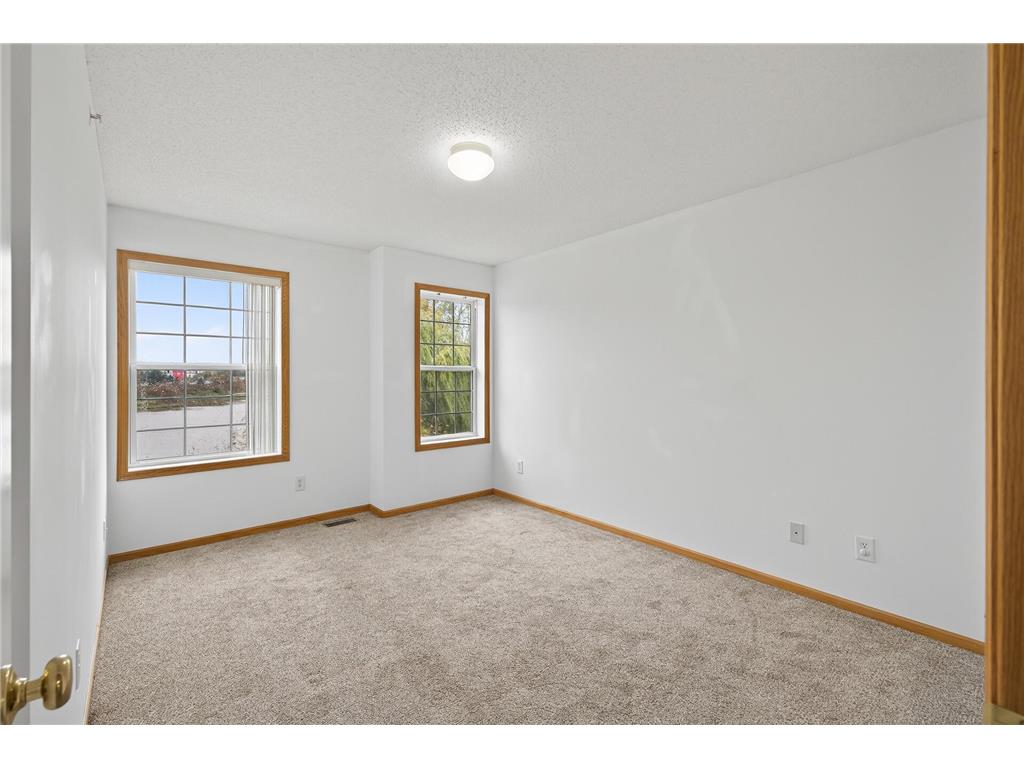 11221 Aberdeen Street NE #I Blaine MN 55449 6805277 image15