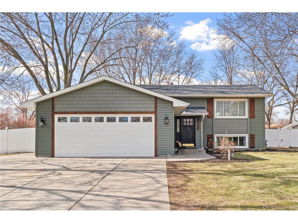 11222 98th Place N Maple Grove MN 55369 6687780 image1