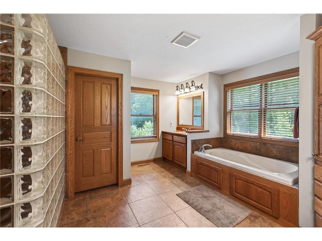 11224 Halstead Trail Woodbury MN 55129 6803927 image21