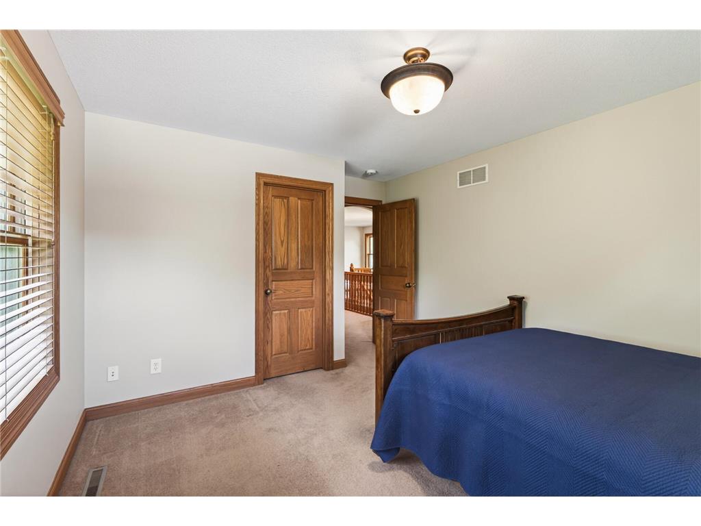 11224 Halstead Trail Woodbury MN 55129 6803927 image32