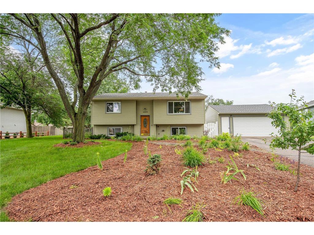 11225 Hampshire Court W Champlin MN 55316 6557319 image1
