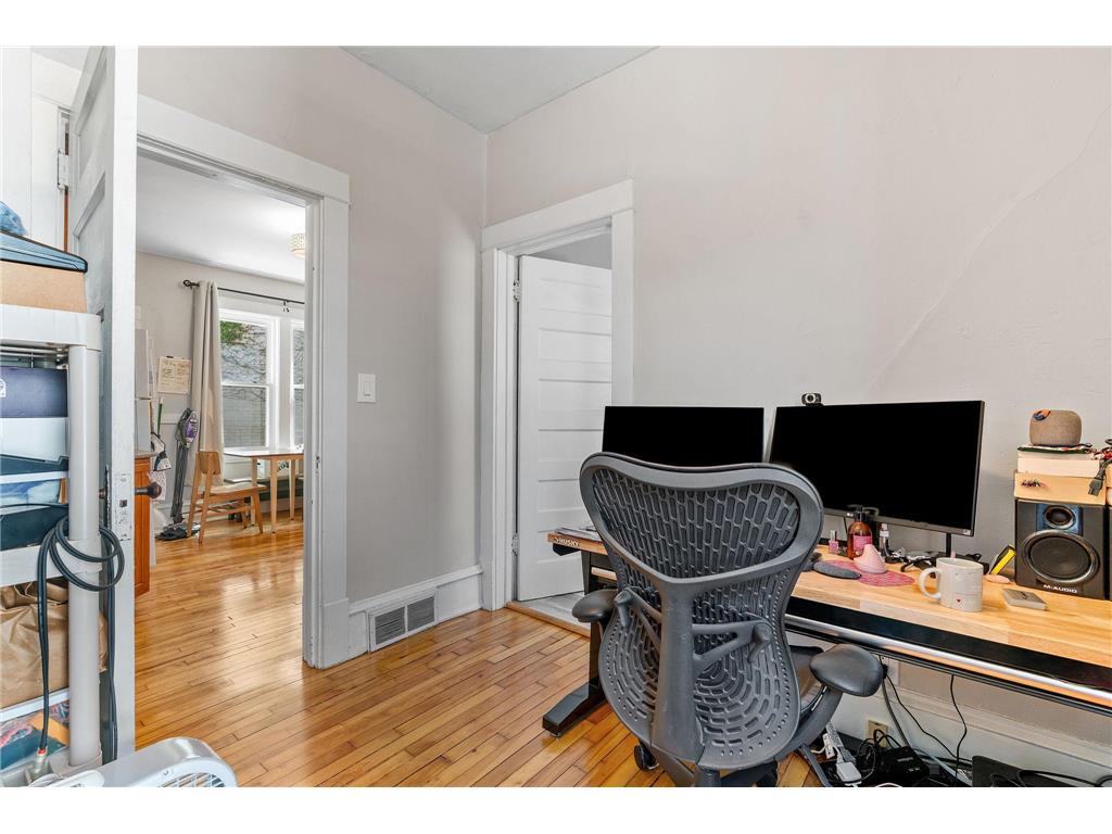 1123 5th Street NE Minneapolis MN 55413 7073225 image31
