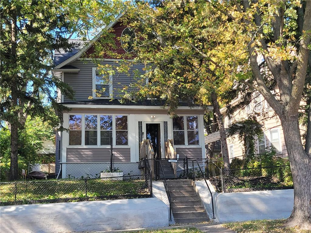 1123 Edgerton Street Saint Paul MN 55130 7041735 image1