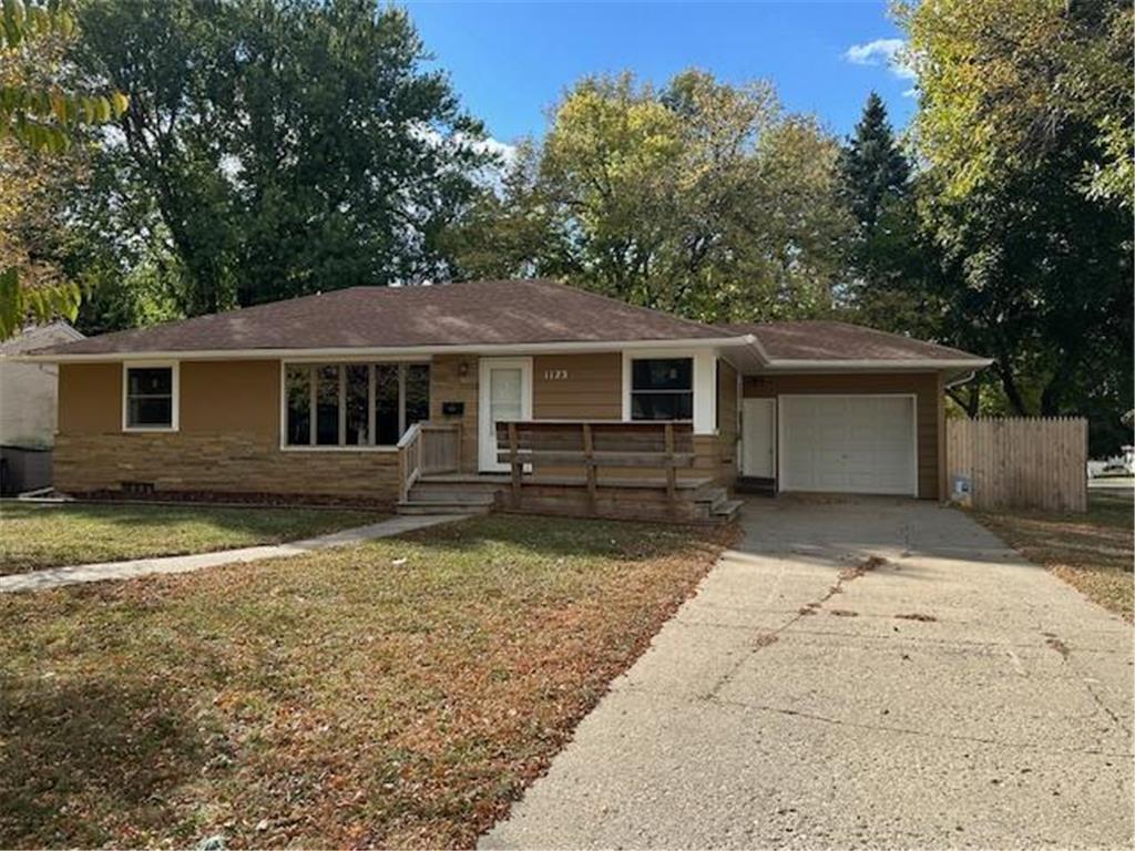 1123 Elmhurst Avenue Luverne MN 56156 6801645 image1