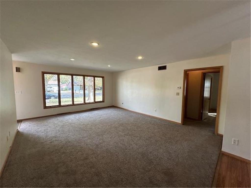 1123 Elmhurst Avenue Luverne MN 56156 6801645 image14