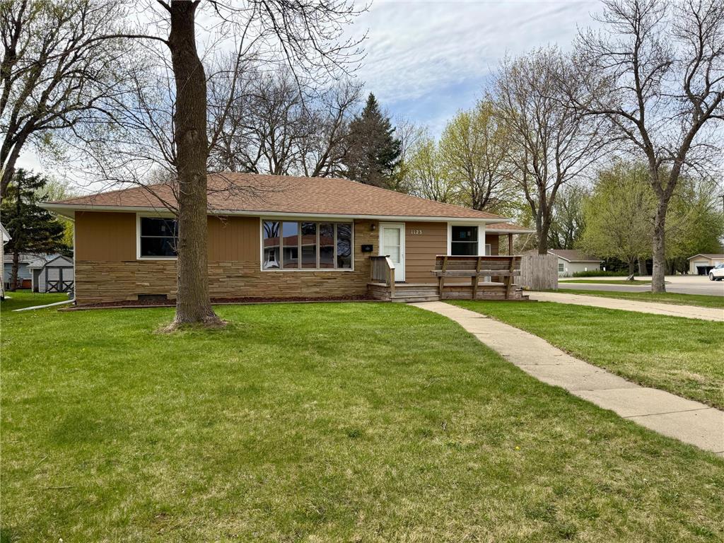 1123 Elmhurst Avenue Luverne MN 56156 6801645 image35