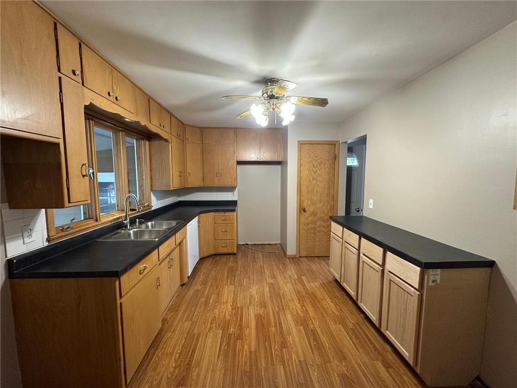 1123 Elmhurst Avenue Luverne MN 56156 6801645 image8