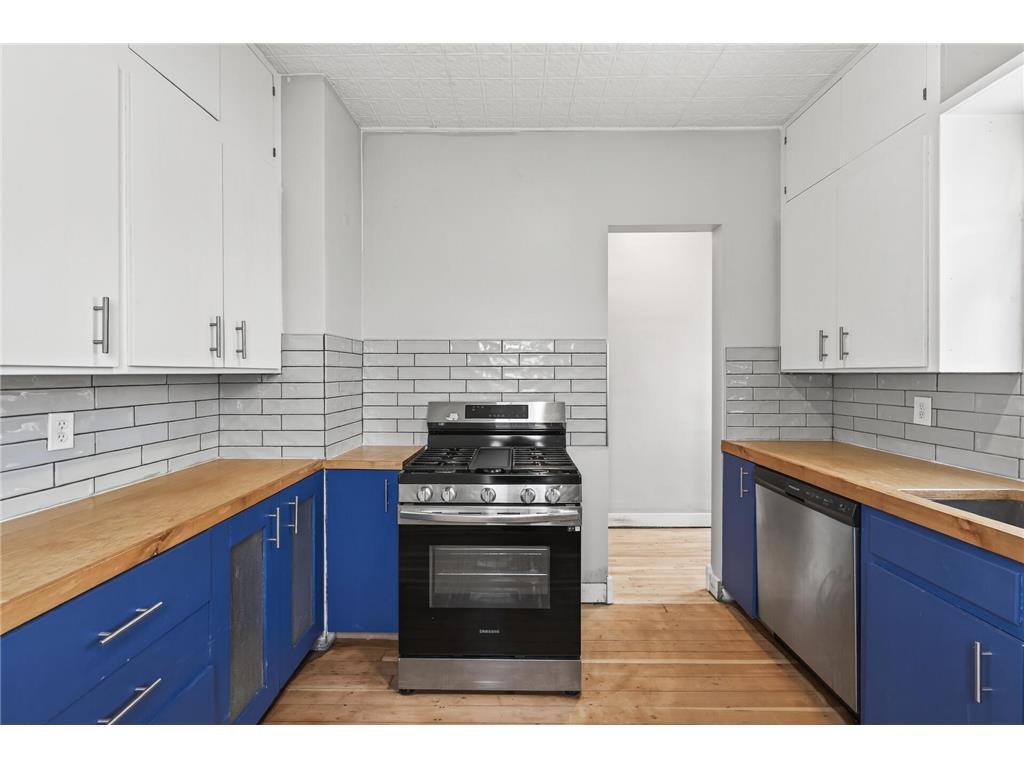 1123 Sherburne Avenue Saint Paul MN 55104 7029141 image12