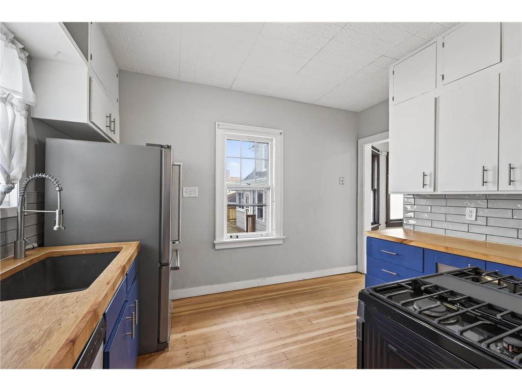 1123 Sherburne Avenue Saint Paul MN 55104 7029141 image14