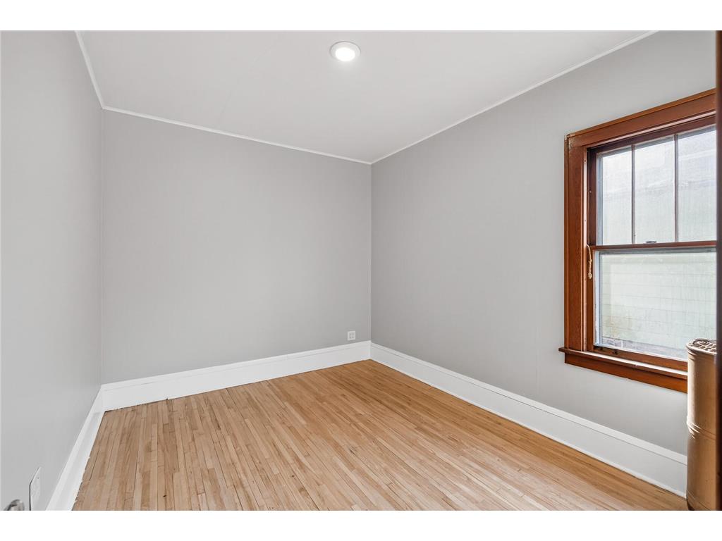 1123 Sherburne Avenue Saint Paul MN 55104 7029141 image16