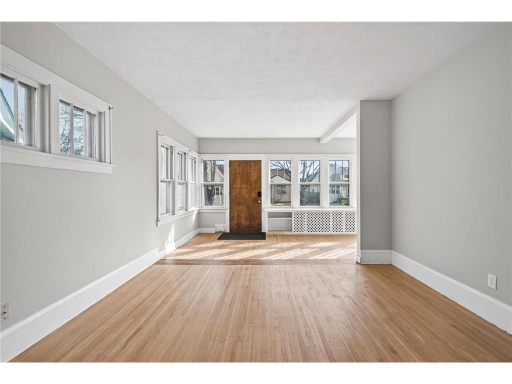 1123 Sherburne Avenue Saint Paul MN 55104 7029141 image6