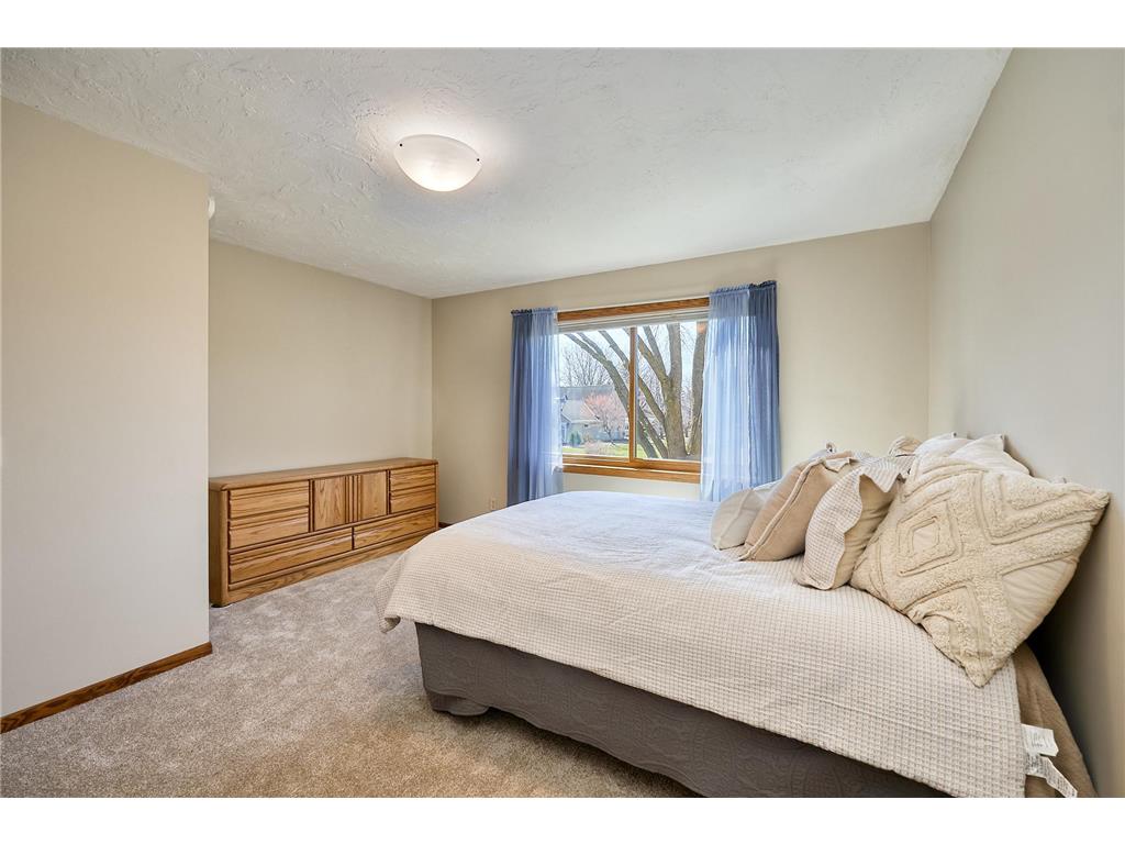 11230 48th Avenue N Plymouth MN 55442 7025085 image16